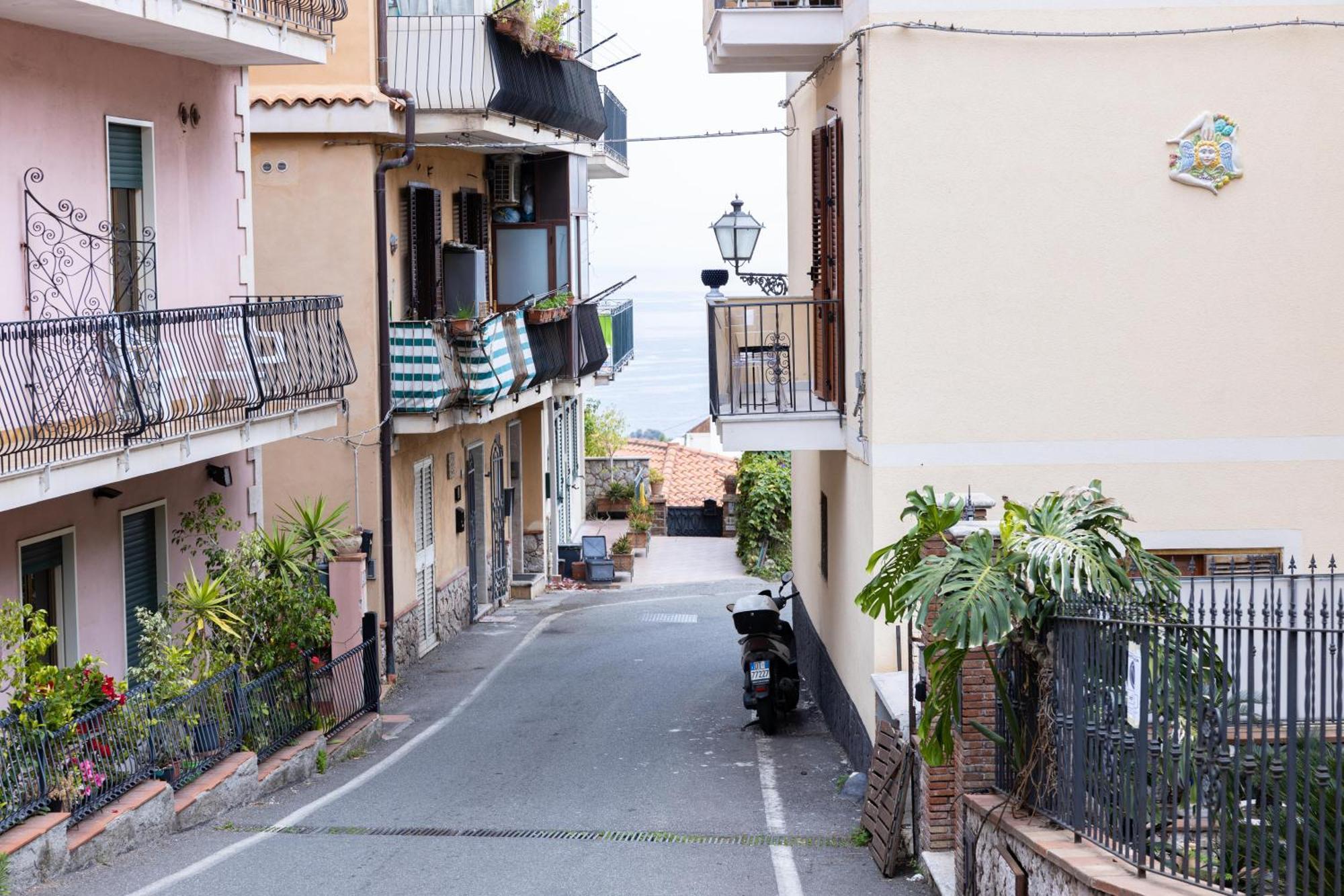 Zen Orlando House Villa Taormina Luaran gambar